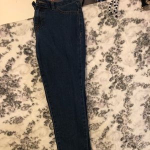 Closet Clean Out! Bundle and save!